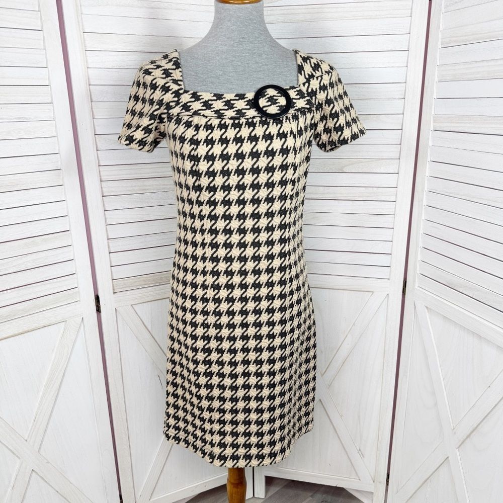 Dress Barn Houndstooth Textured Knit Cap Sleeve Retro Sheath Dress Tan Black 4